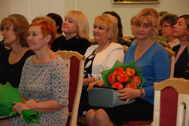 Лучшие учителя Нижнего Новгорода получили заслуженные награды (ФОТО) - фото 28
