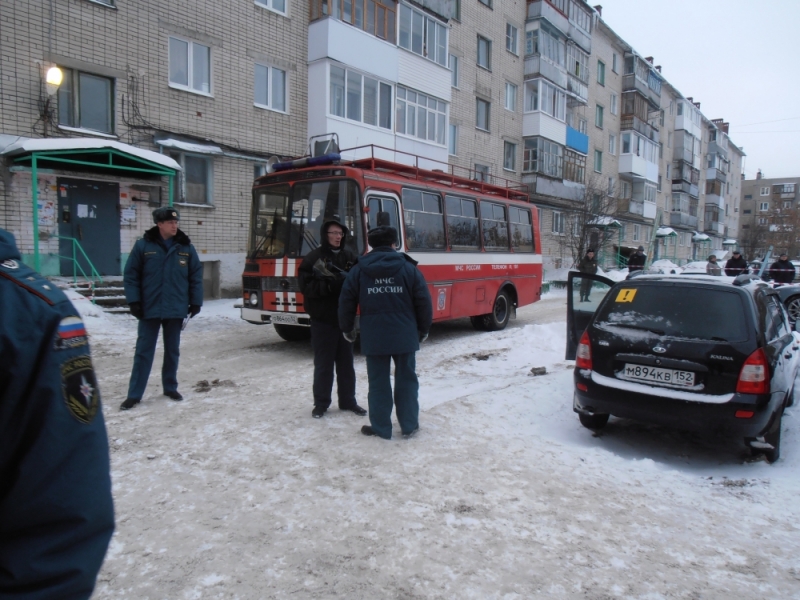 Из пятиэтажного дома в Дзержинске эвакуировано 80 человек из-за просадки фундамента (ФОТО) - фото 1