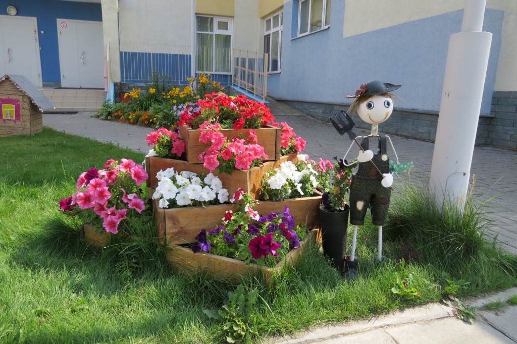 В Автозаводском районе выбрали самые цветущие детские сады (фото) - фото 1