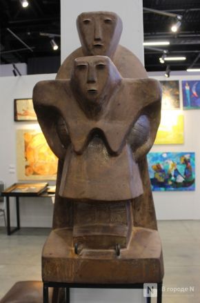 Фоторепортаж: выставка &laquo;АРТ МИР &mdash; 2026&raquo; открылась в Нижнем Новгороде - фото 151