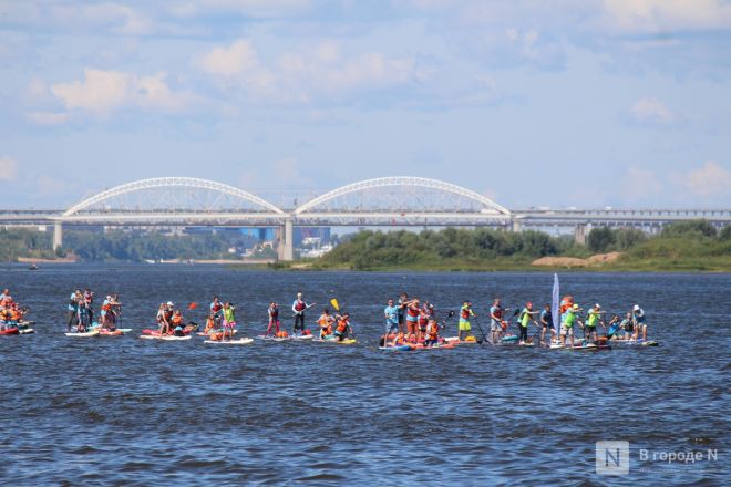 75 яхт и более 500 сапов вышли на Волгу в Нижнем Новгороде в День города - фото 53