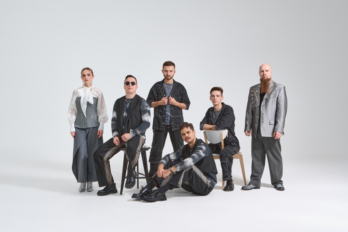 «Любовь — самый желанный райдер»: интервью с необычной кавер-группой «Еще не вечер» из Нижнего Новгорода - фото 5