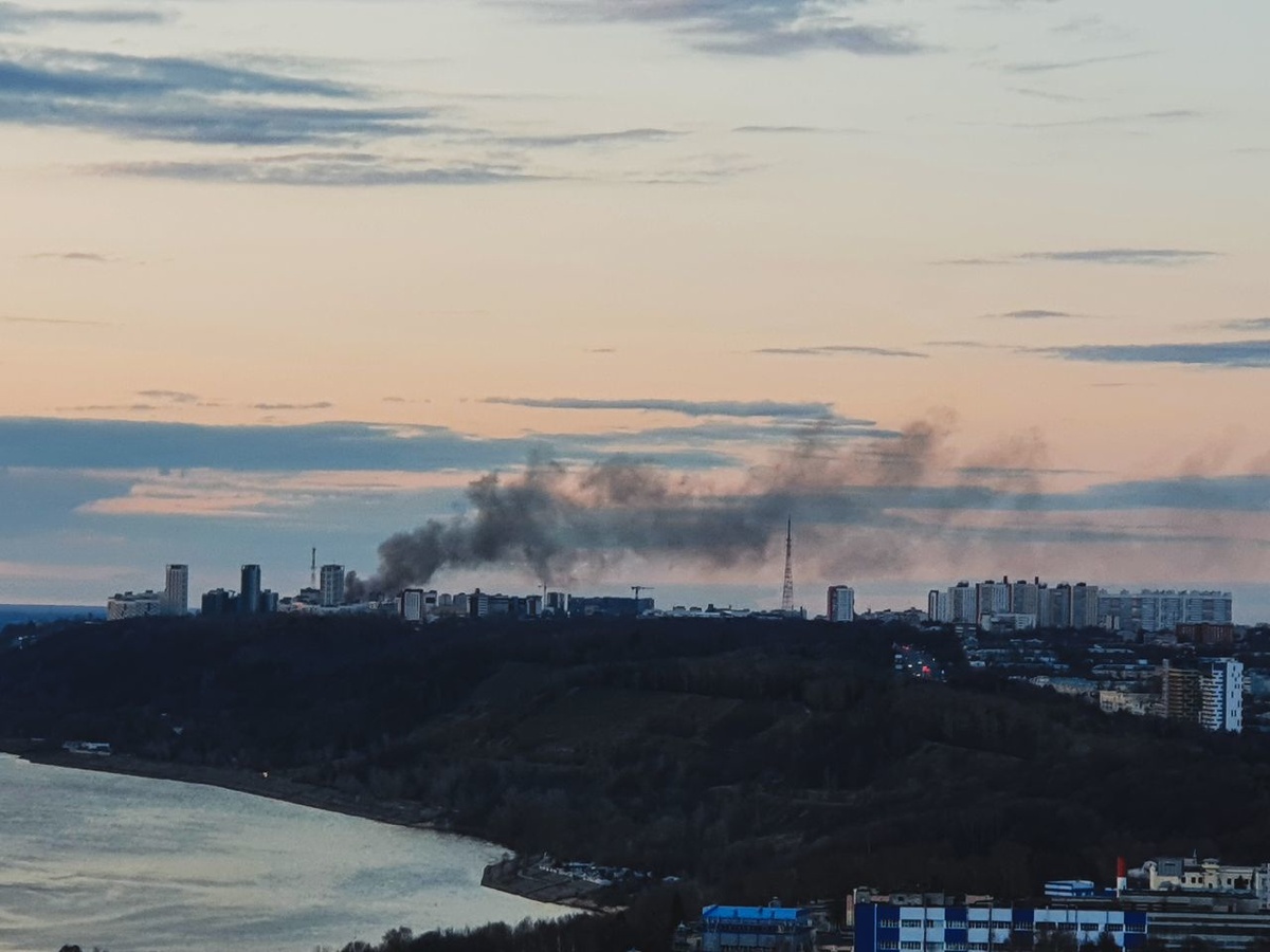 Два дома загорелись в центре Нижнего Новгорода