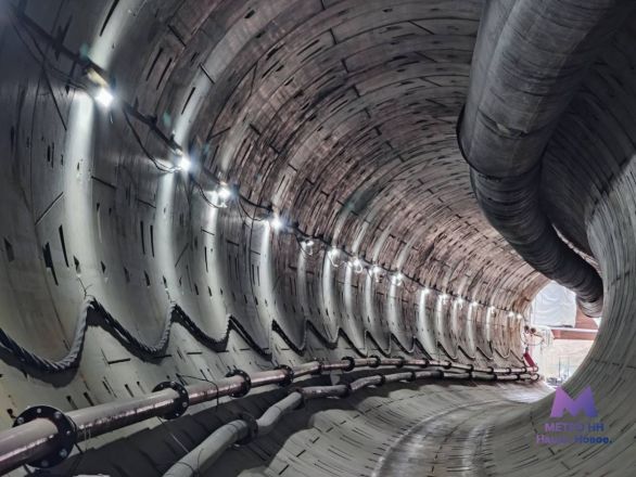 Нижегородцам показали новый тоннель метро до площади Свободы изнутри - фото 3