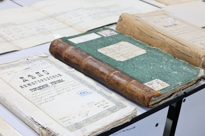 Сотрудники законодательного собрания посетили нижегородский Центральный архив  - фото 4