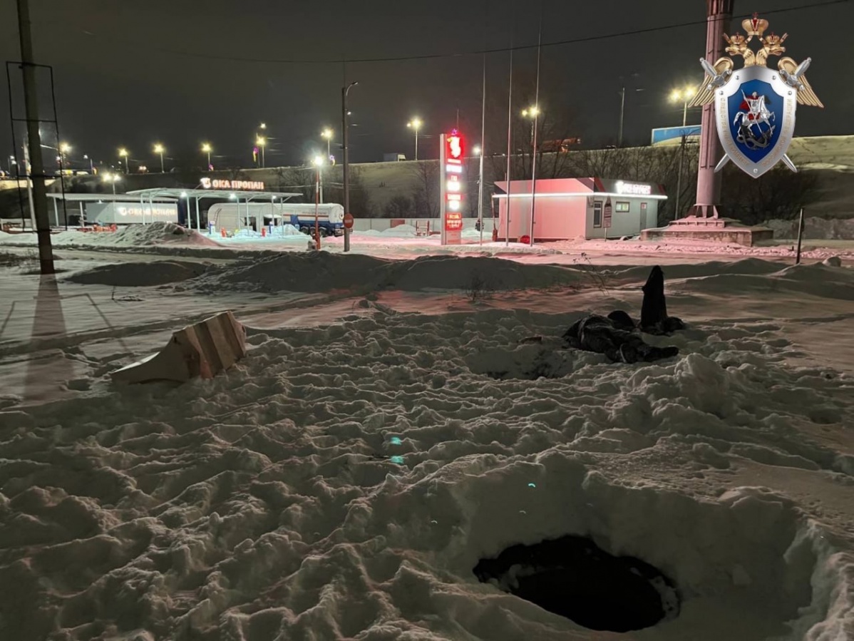 Экс-главе Ленинского района дали условный срок за гибель юноши в колодце - фото 1