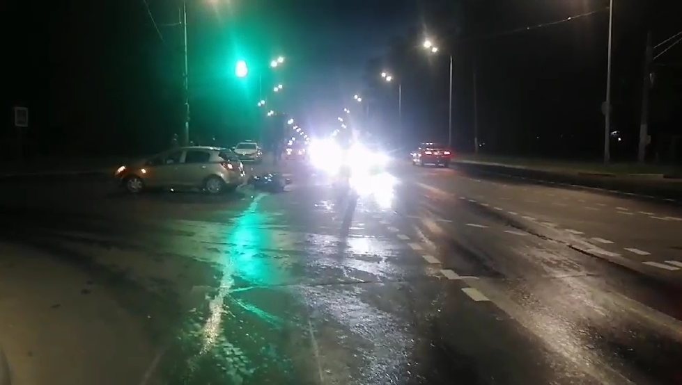 Мотоциклист погиб в результате столкновения с иномаркой в Нижнем Новгороде - фото 1