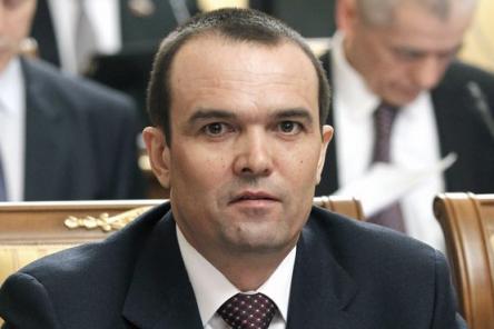 &laquo;Мочить журналистов&raquo; и &laquo;дразнить&raquo; офицеров МЧС: вся суть скандала с главой Чувашии