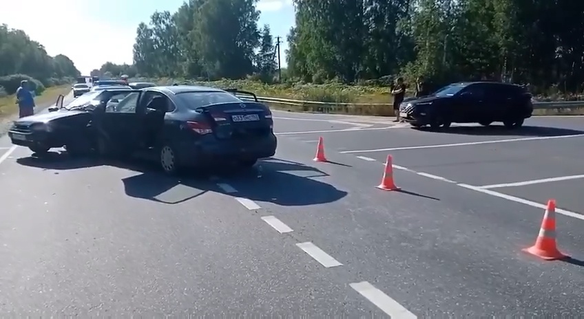 19-летний водитель устроил аварию с пострадавшими в Чкаловском округе