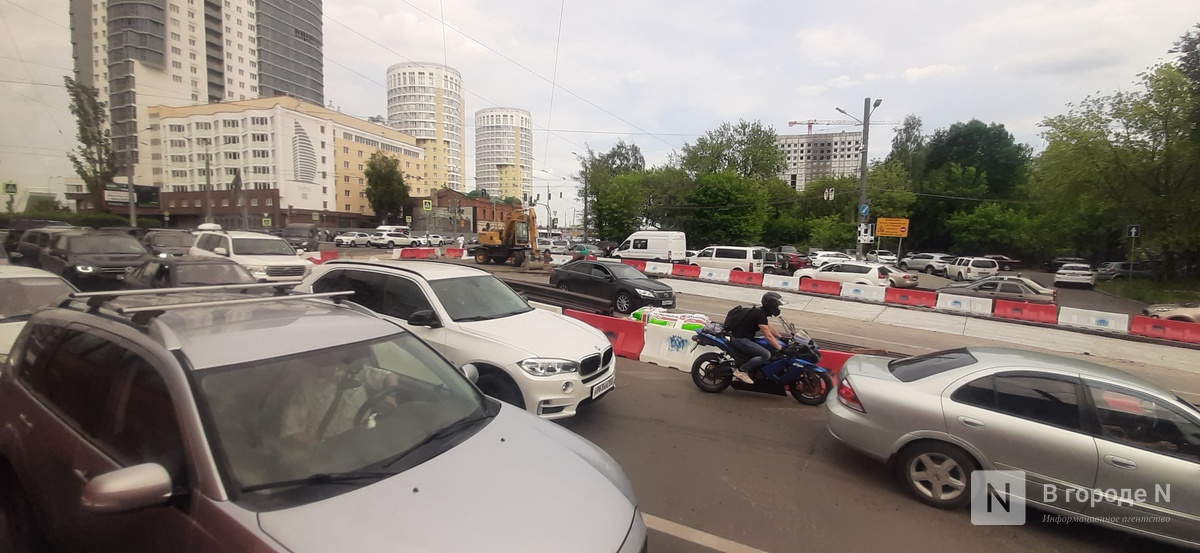 Адские пробки образовались в центре Нижнего Новгорода - фото 2