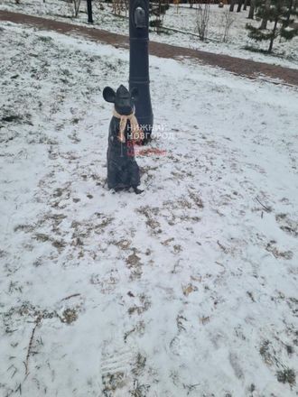 Мышей на Почаинском бульваре одели в шапки и шарфы - фото 2