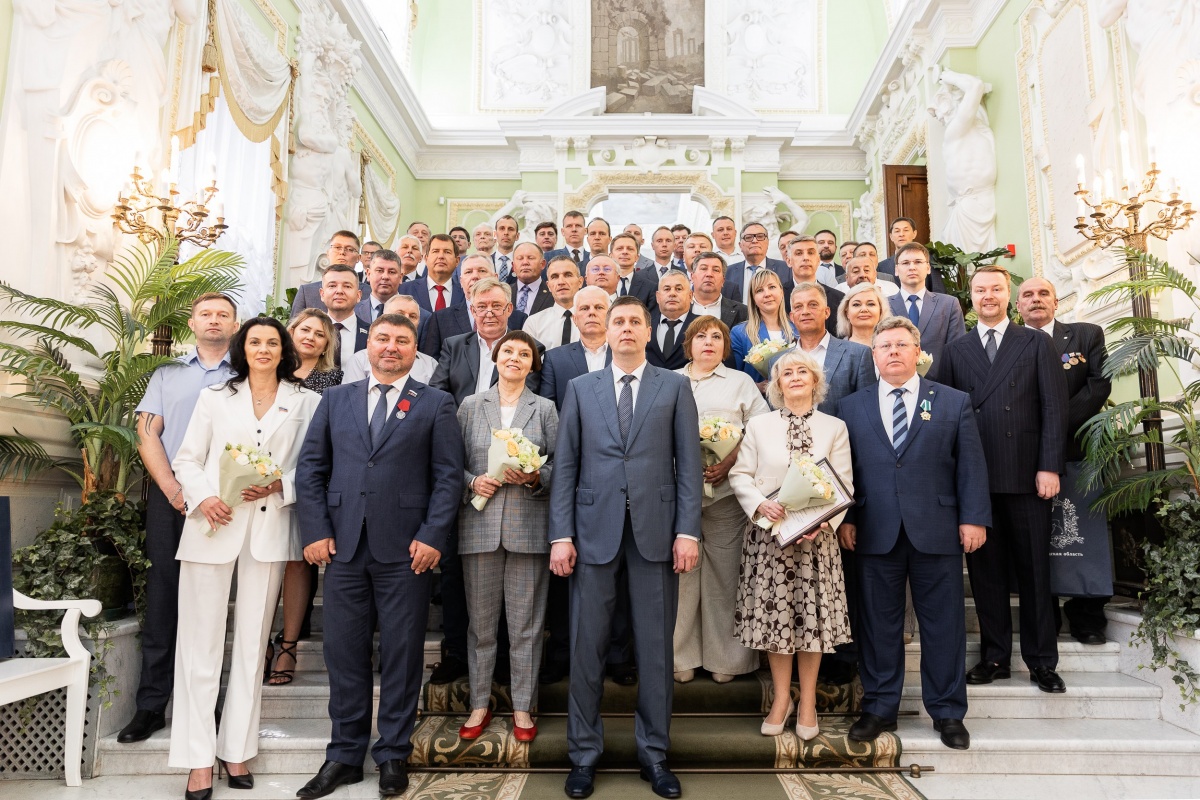 Более 50 нижегородцев удостоились госнаград за трудовые заслуги - фото 1