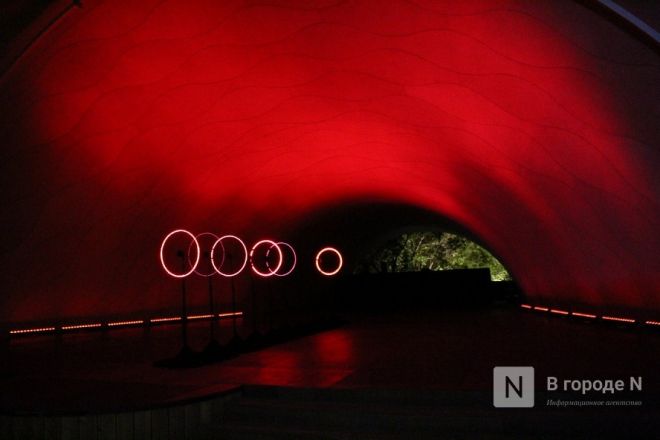 Портал в неолит и зеркальный шар: фестиваль Intervals-2022 проходит в Нижнем Новгороде - фото 24