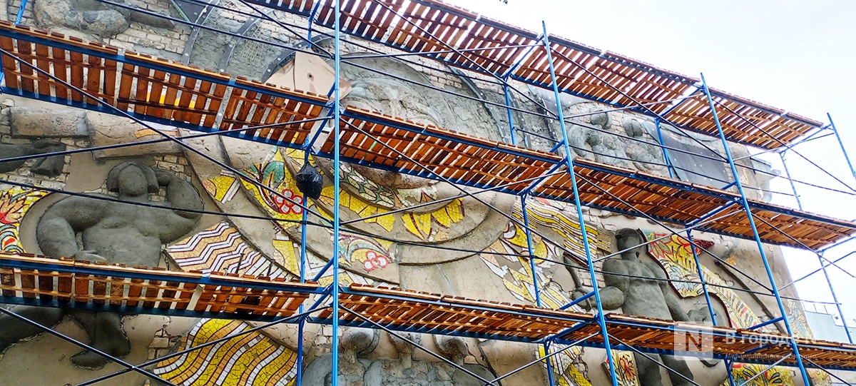 Уникальную советскую мозаику восстанавливают в Нижегородской области - фото 2