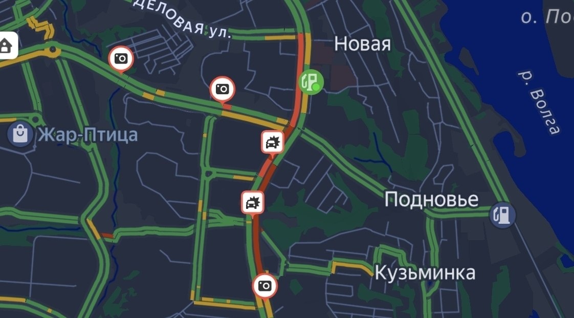 Огромная пробка образовалась на Казанском шоссе из-за ДТП с с «ГАЗелью» - фото 1