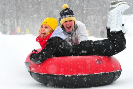 Как кататься на ватрушке, чтобы не оказаться в больнице
