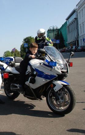 На дорогах Нижнего Новгорода начал нести службу мотопатруль (ФОТО) - фото 39