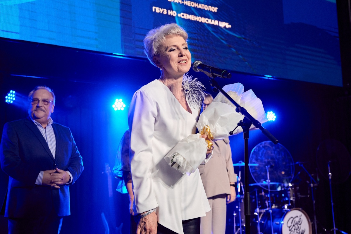 Премия &laquo;Искусство исцелять&raquo;: как награждали лучших врачей в Нижнем Новгороде &mdash; репортаж. Часть 1 - фото 46
