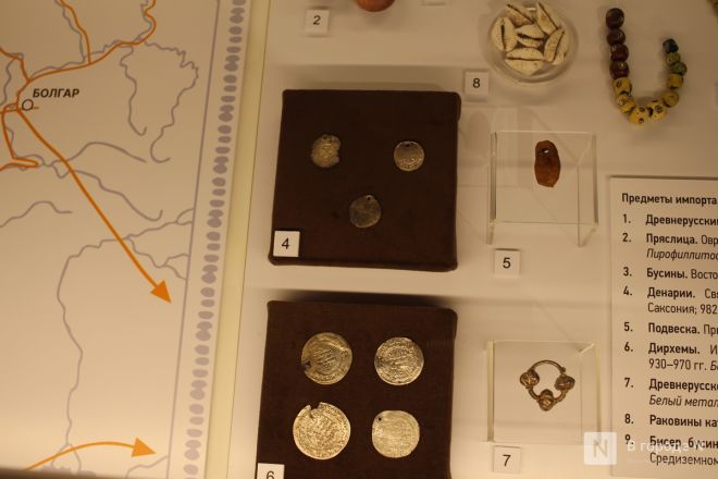 Монеты, украшения и боевые топоры: фоторепортаж с выставки археологических находок в Нижнем Новгороде - фото 82