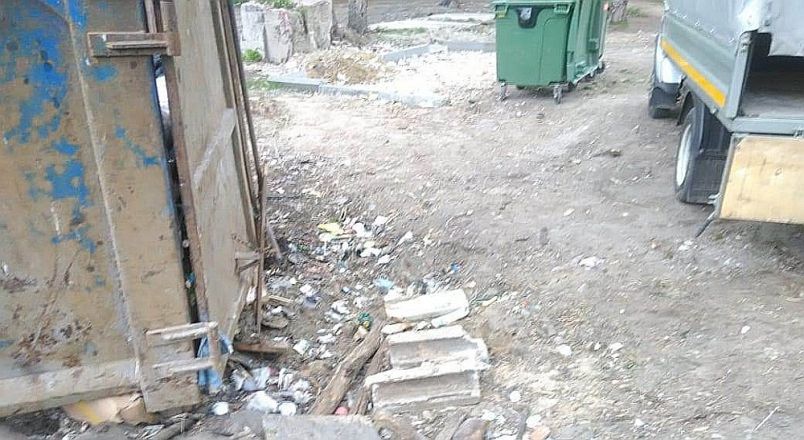 Незаконную свалку строительного мусора обнаружили в поселке Гнилицы - фото 3