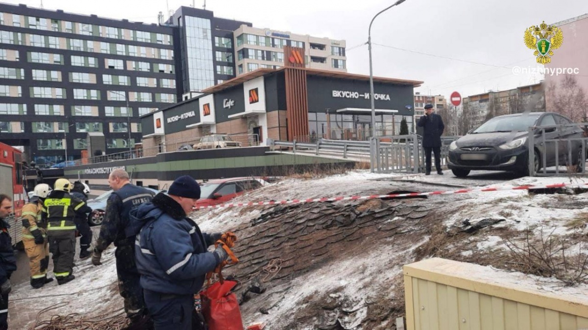 Проверки начались после падения нижегородца в 10-метровую яму - фото 1