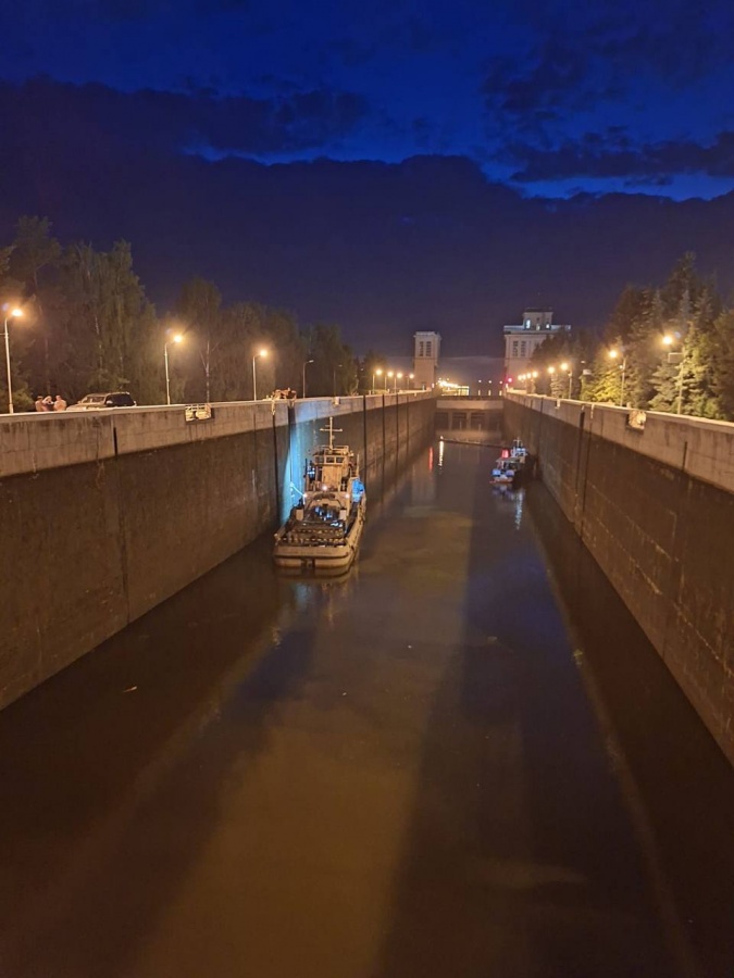 Движение судов на Городецком гидроузле восстановлено после ЧП - фото 1