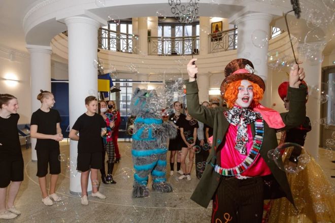Более 2 000 нижегородцев приняли участие в  благотворительном фестивале &laquo;Детский КиноМай&raquo; - фото 1